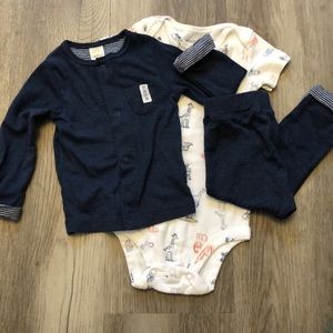 Carters 9 mo set